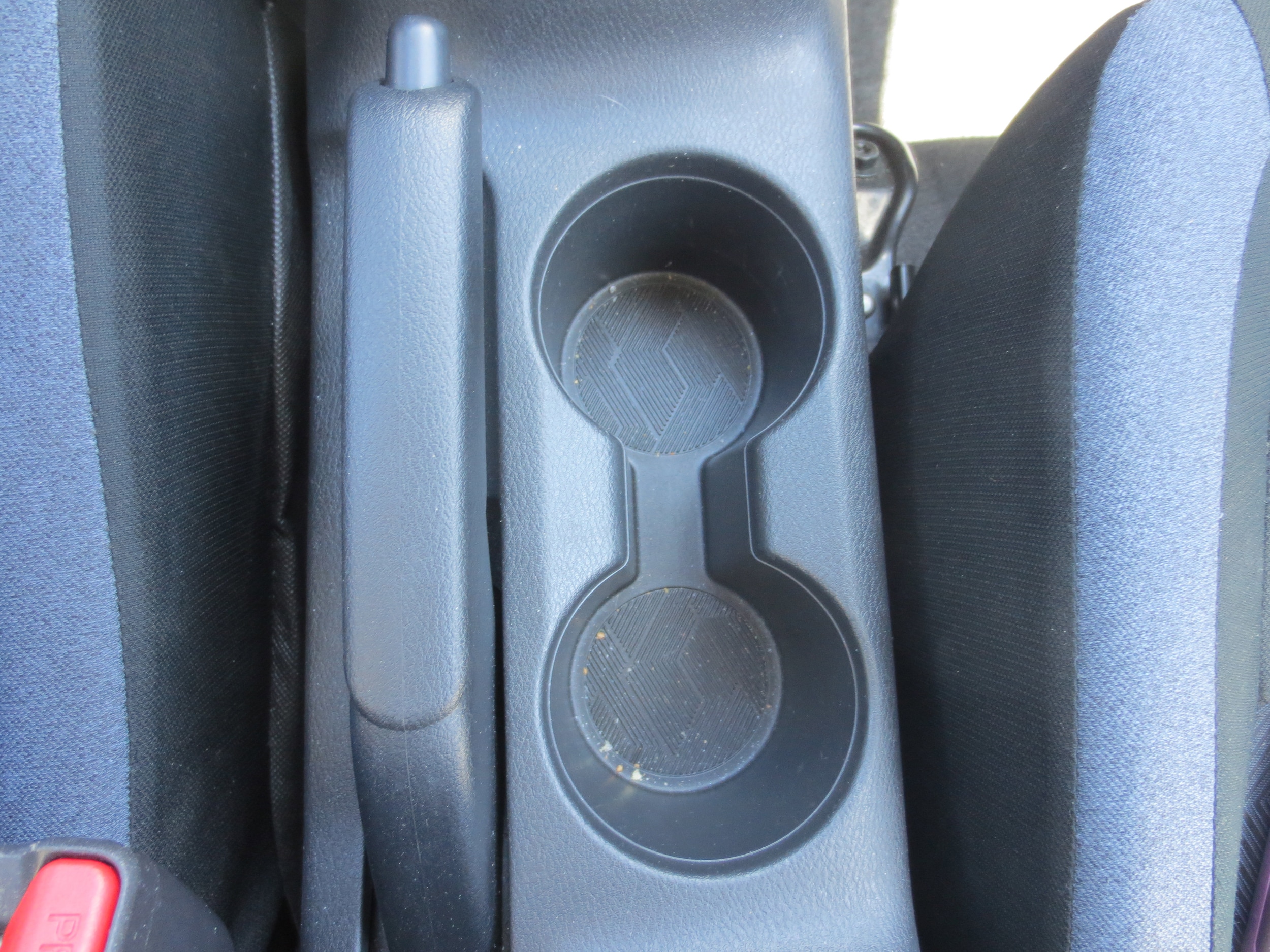 2025 Nissan Versa Sedan SV - Photo 13