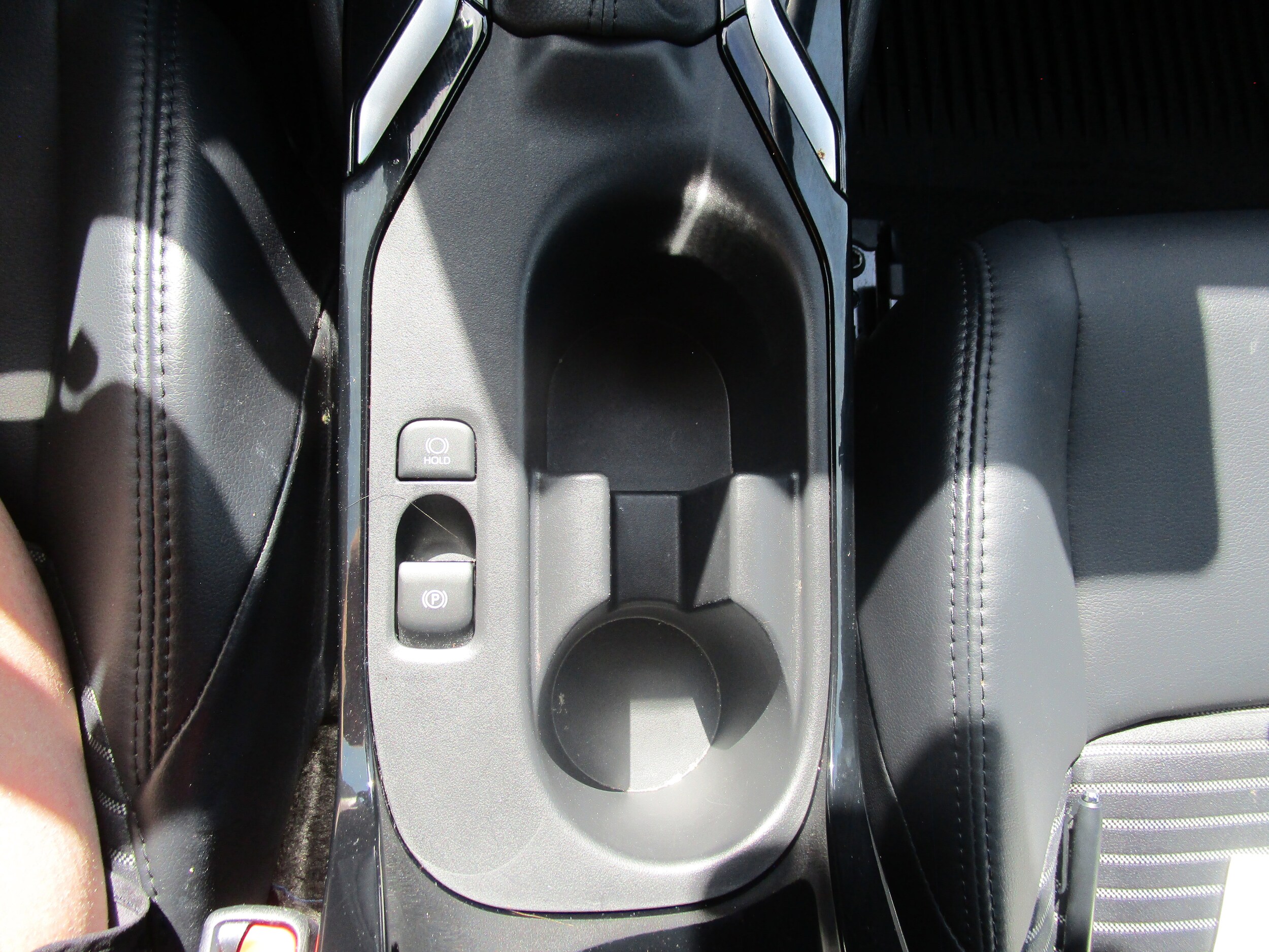 2024 Toyota Corolla XSE - Photo 15