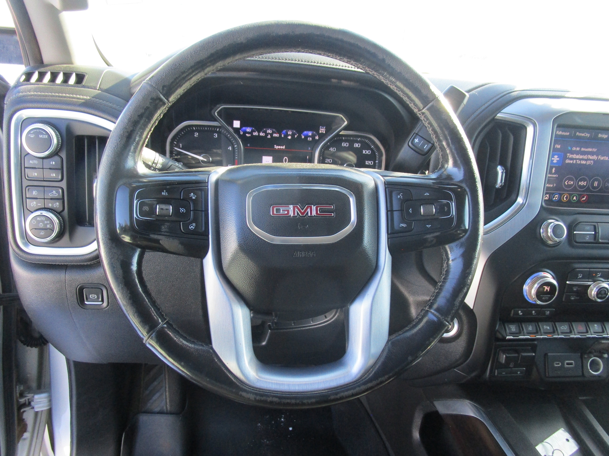 2020 GMC Sierra 2500HD SLT - Photo 7