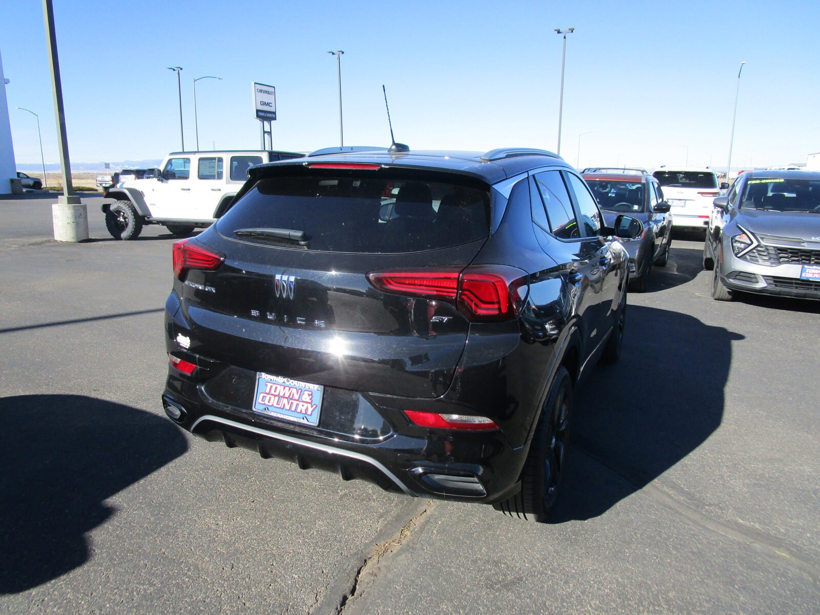 2024 Buick Encore GX Sport Touring photo 3