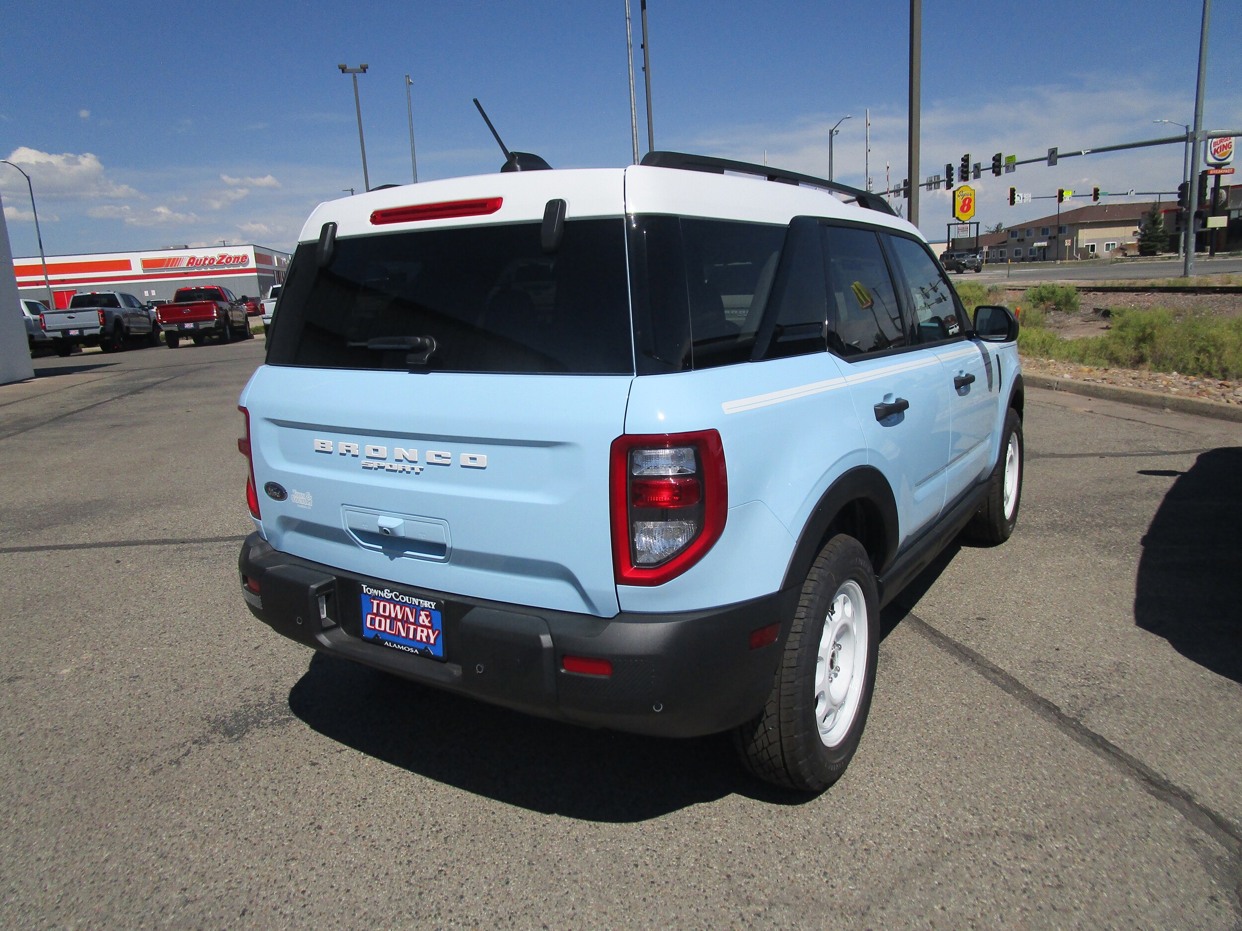 2025 Ford Bronco Sport Heritage photo 2