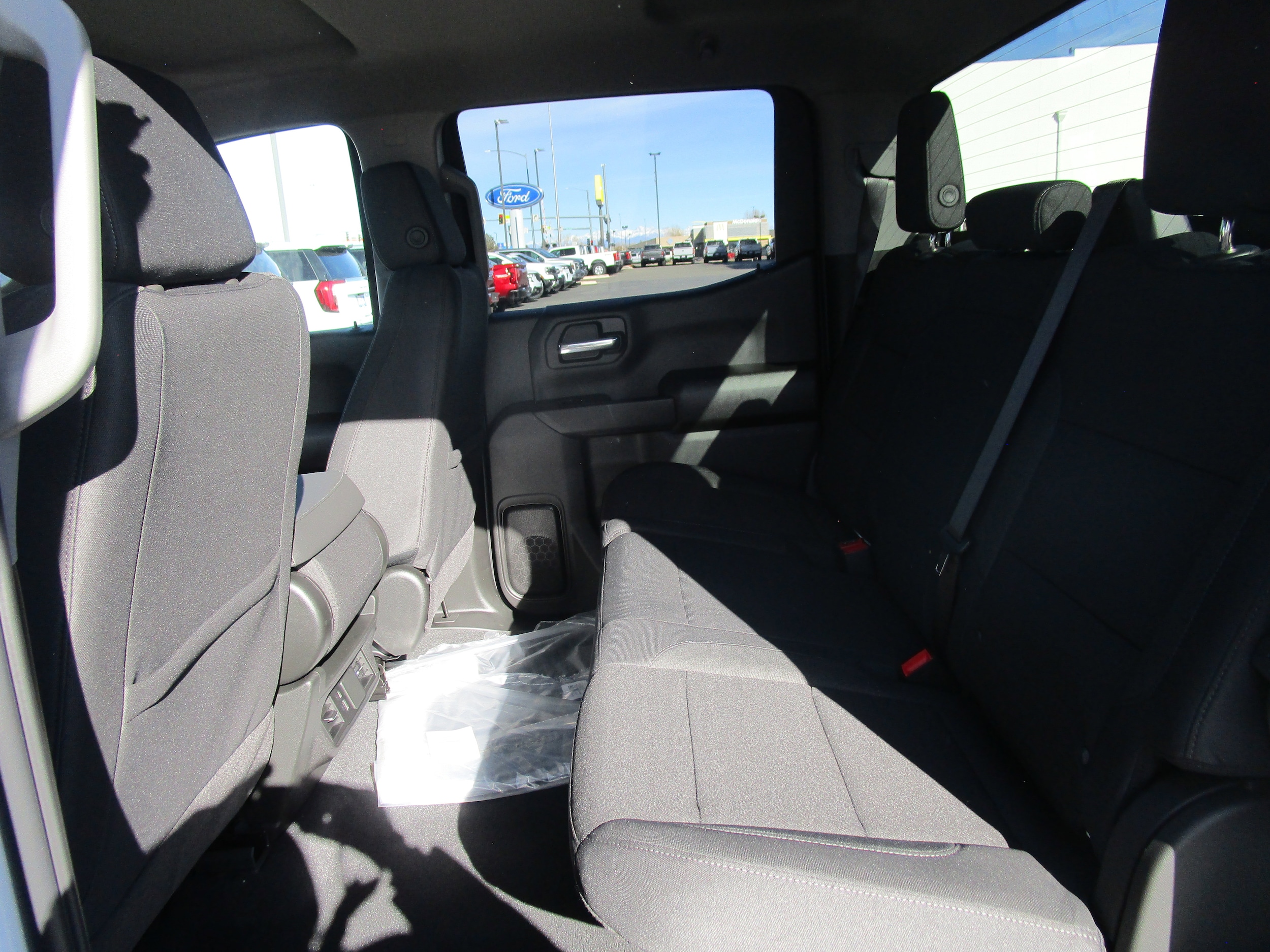 2026 GMC Sierra 1500 Pro - Photo 8