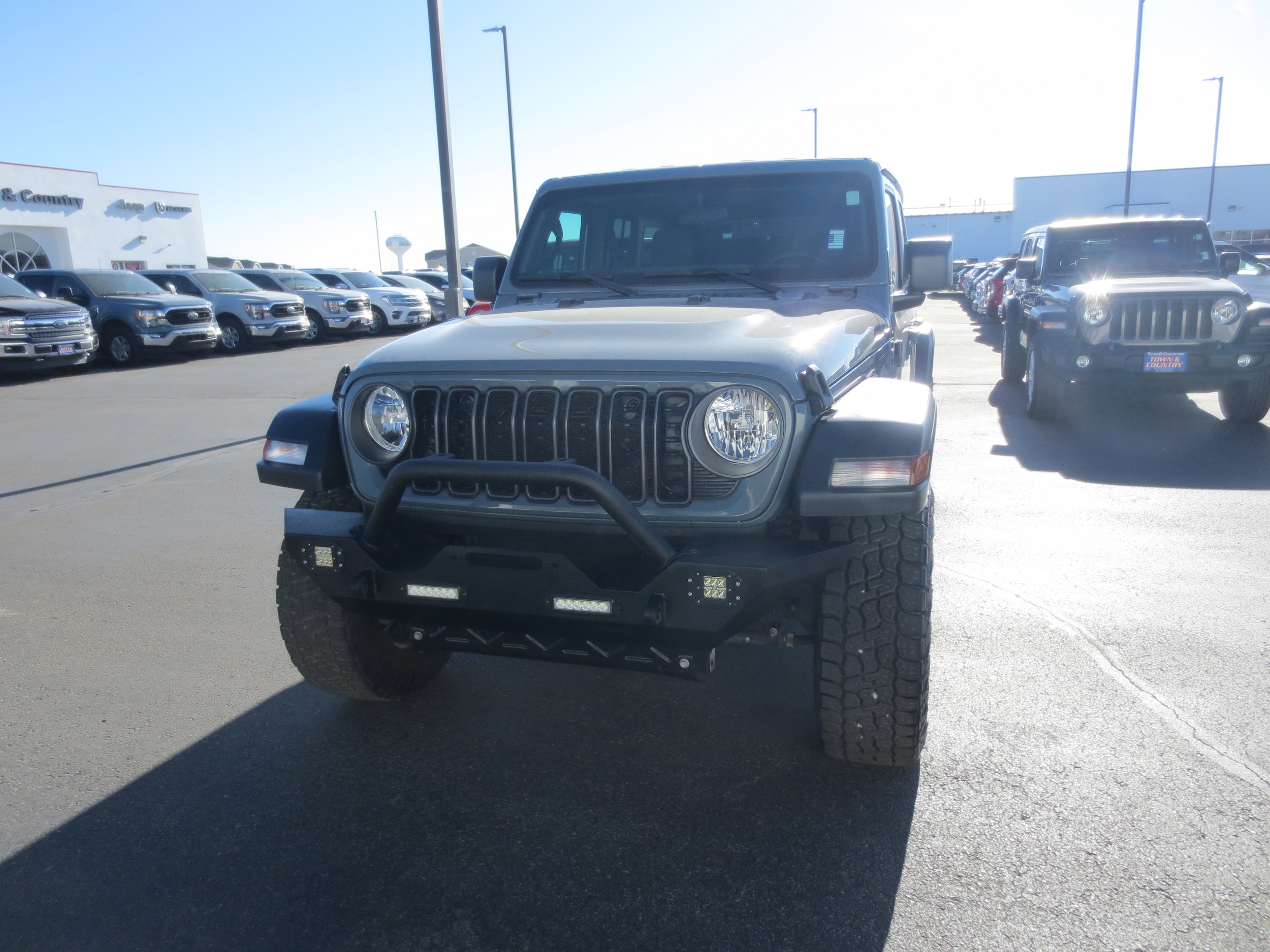 2024 Jeep Wrangler 4-Door Sport's photo