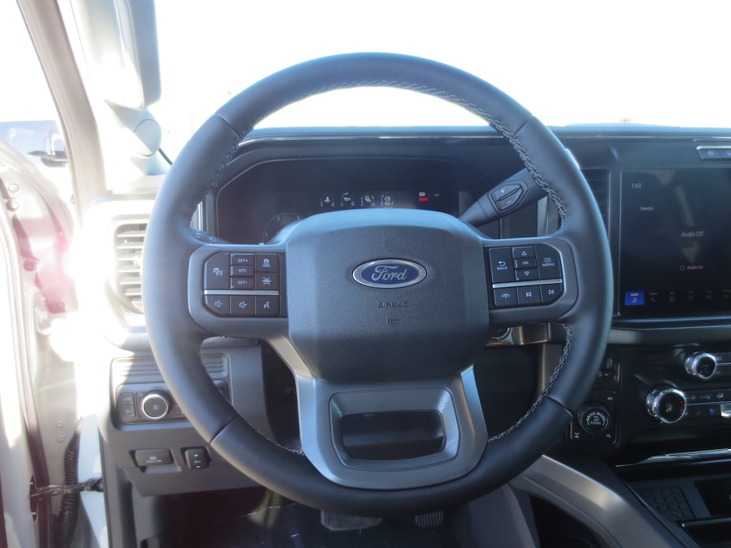 2026 Ford F-350 photo 4