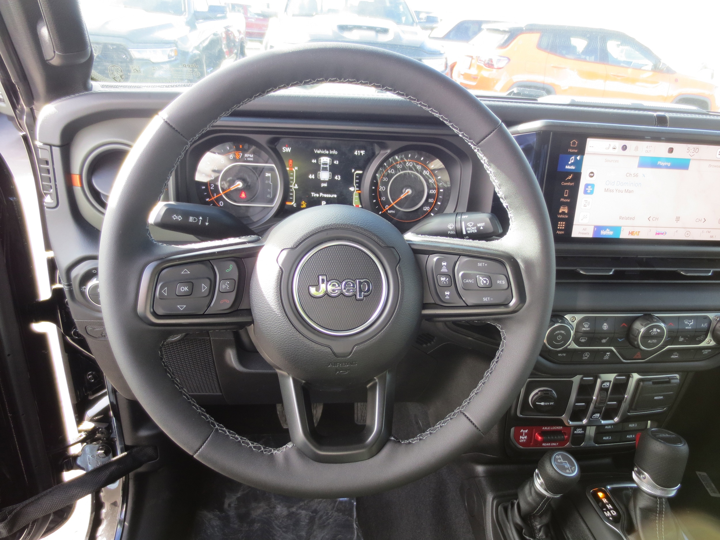 2026 Jeep Gladiator Mojave - Photo 6
