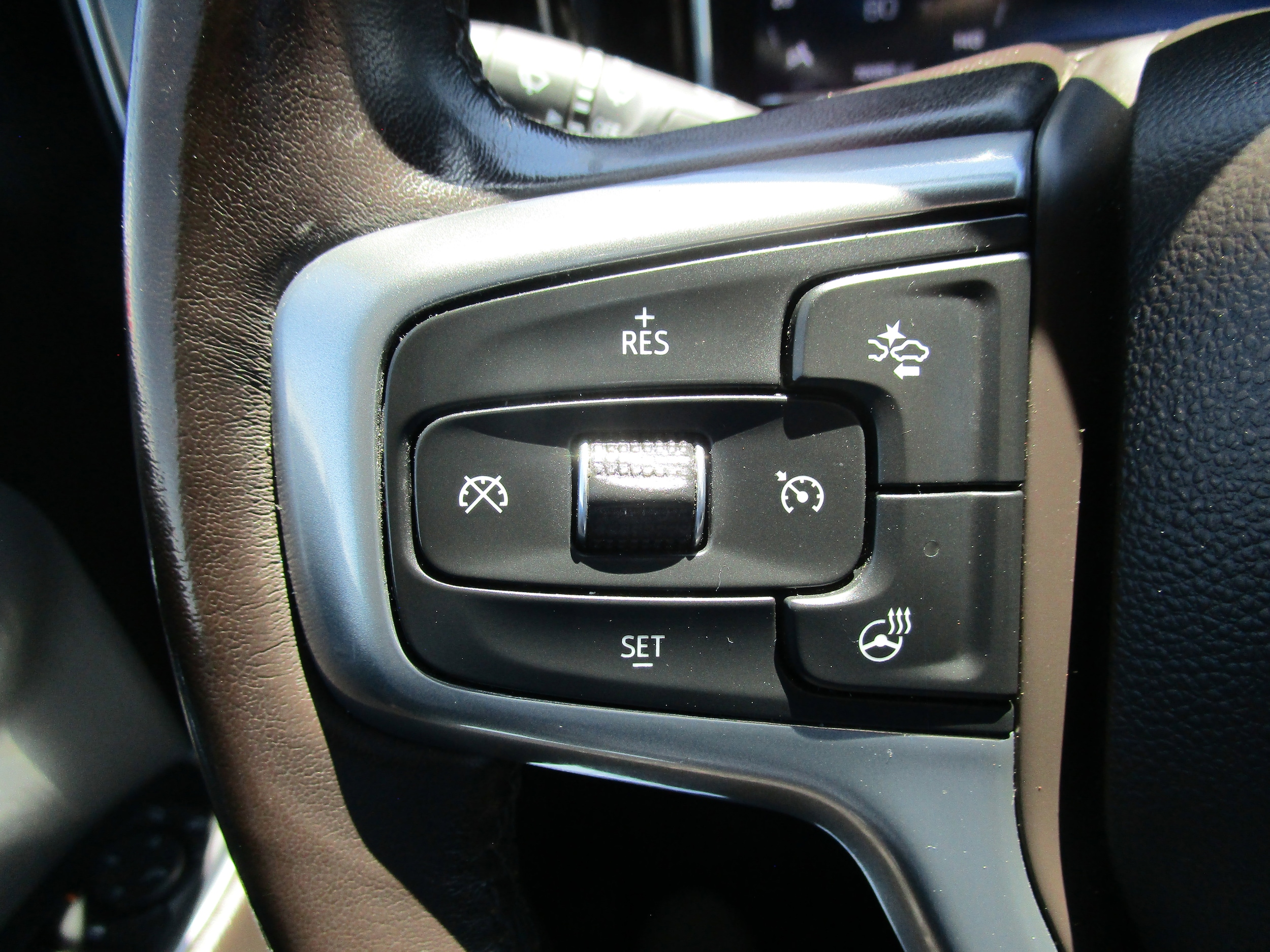 2023 Chevrolet Silverado 1500 RST - Photo 9