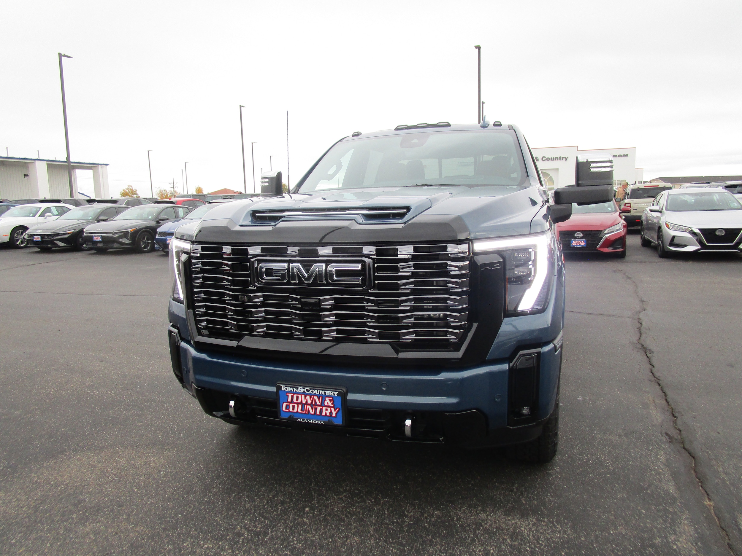 2026 GMC Sierra 2500HD Denali Ultimate's photo