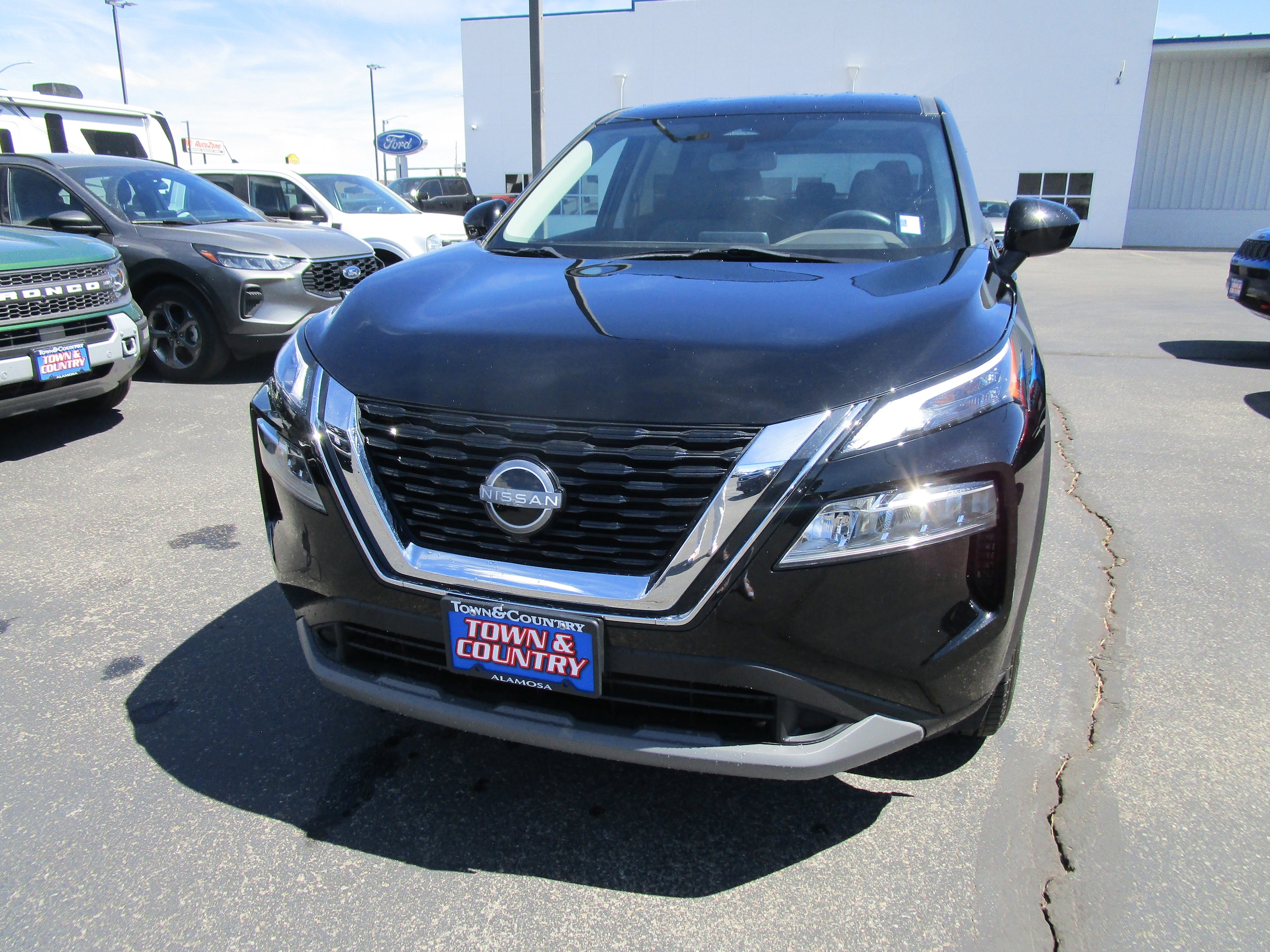2023 Nissan Rogue SV AWD's photo