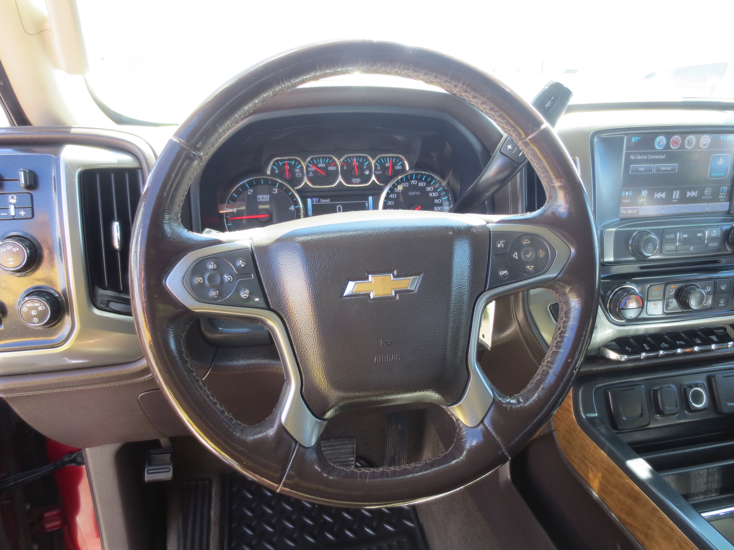 2018 Chevrolet Silverado 2500HD LTZ - Photo 7