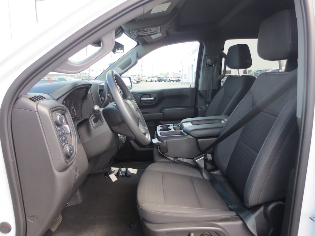 Used 2022 Chevrolet Silverado 1500 Custom 4WD Crew Cab 147 Custom