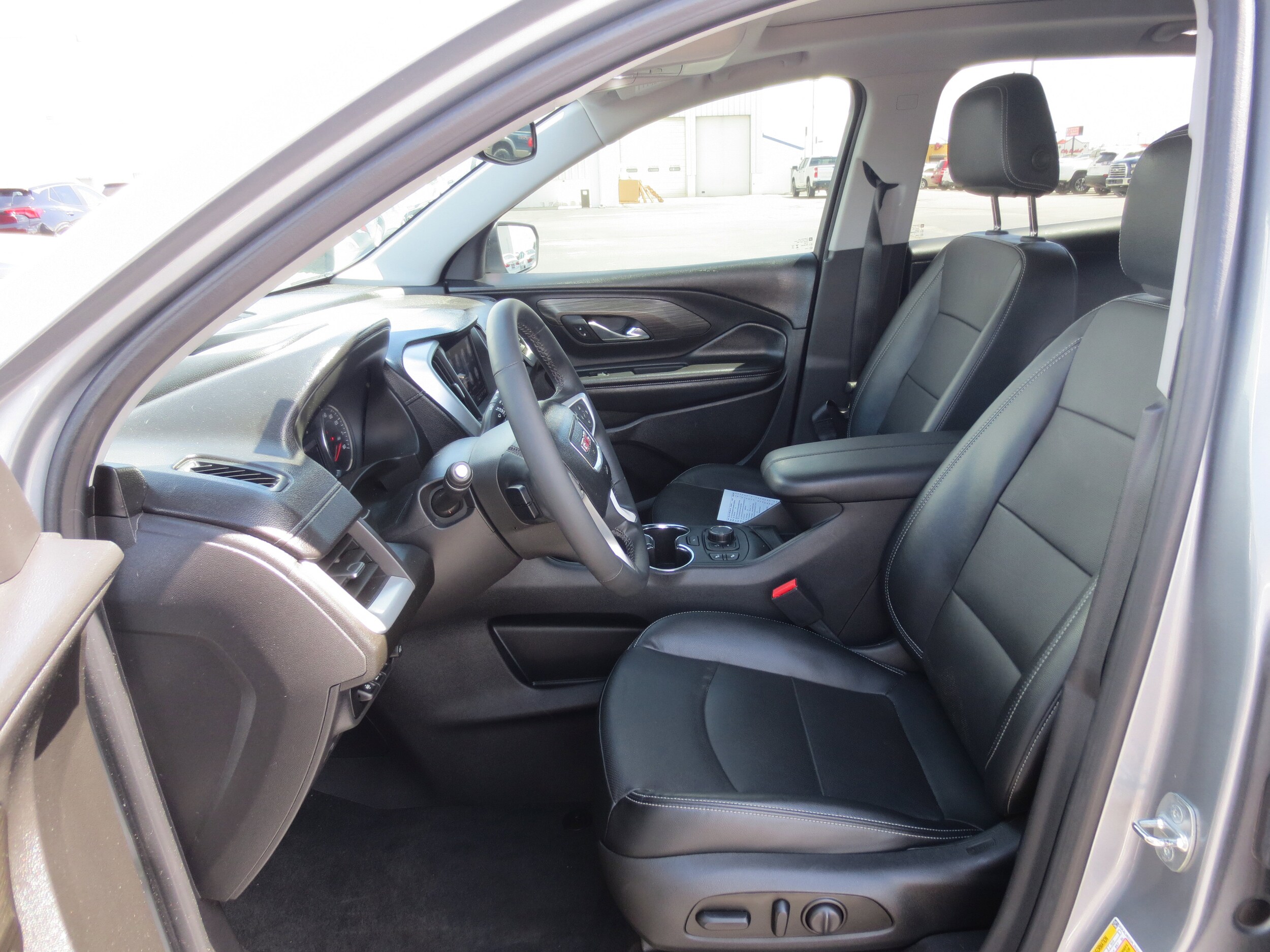 2023 Gmc Terrain SLT photo 4