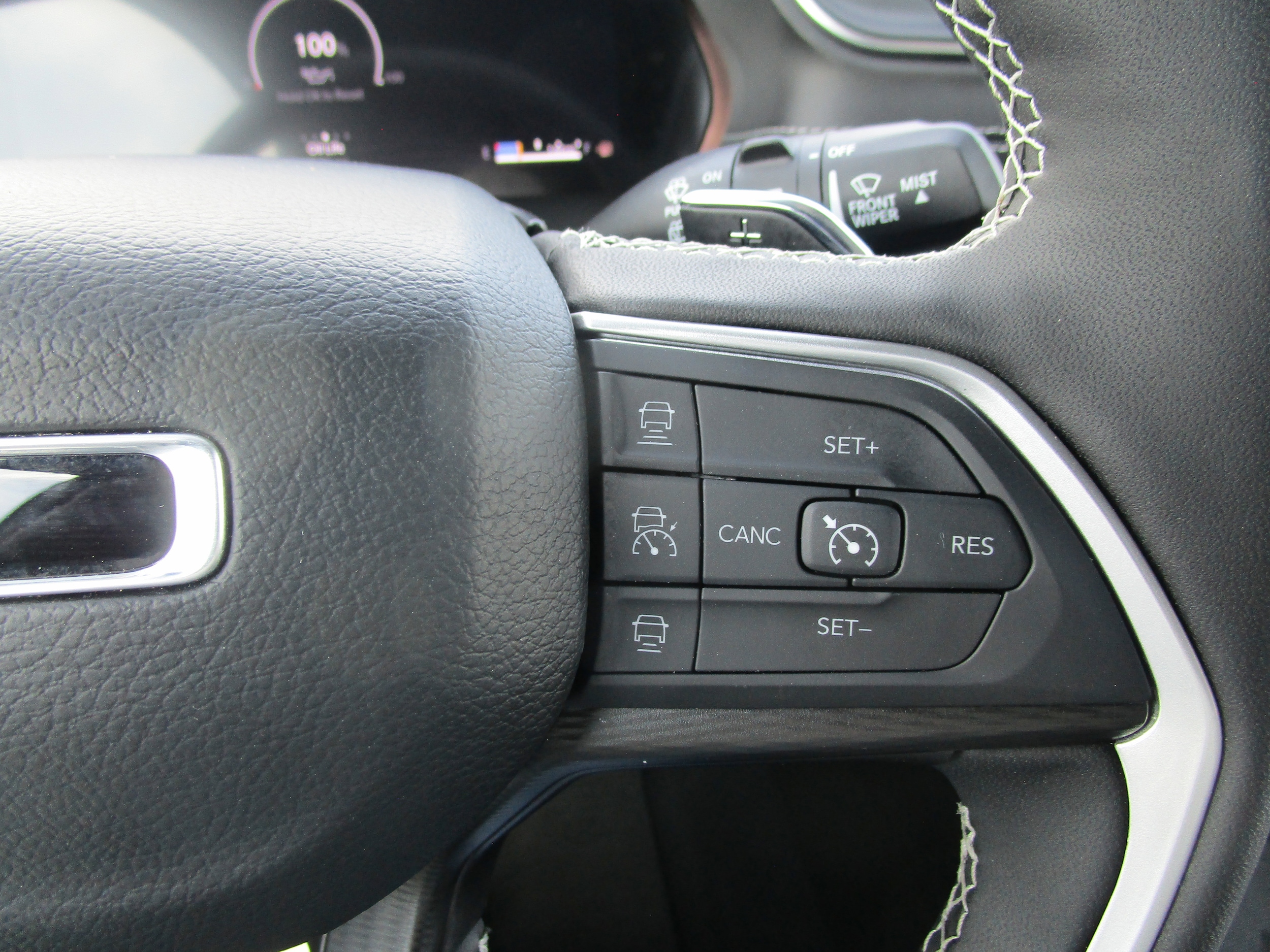 2025 Jeep Grand Cherokee Altitude - Photo 11