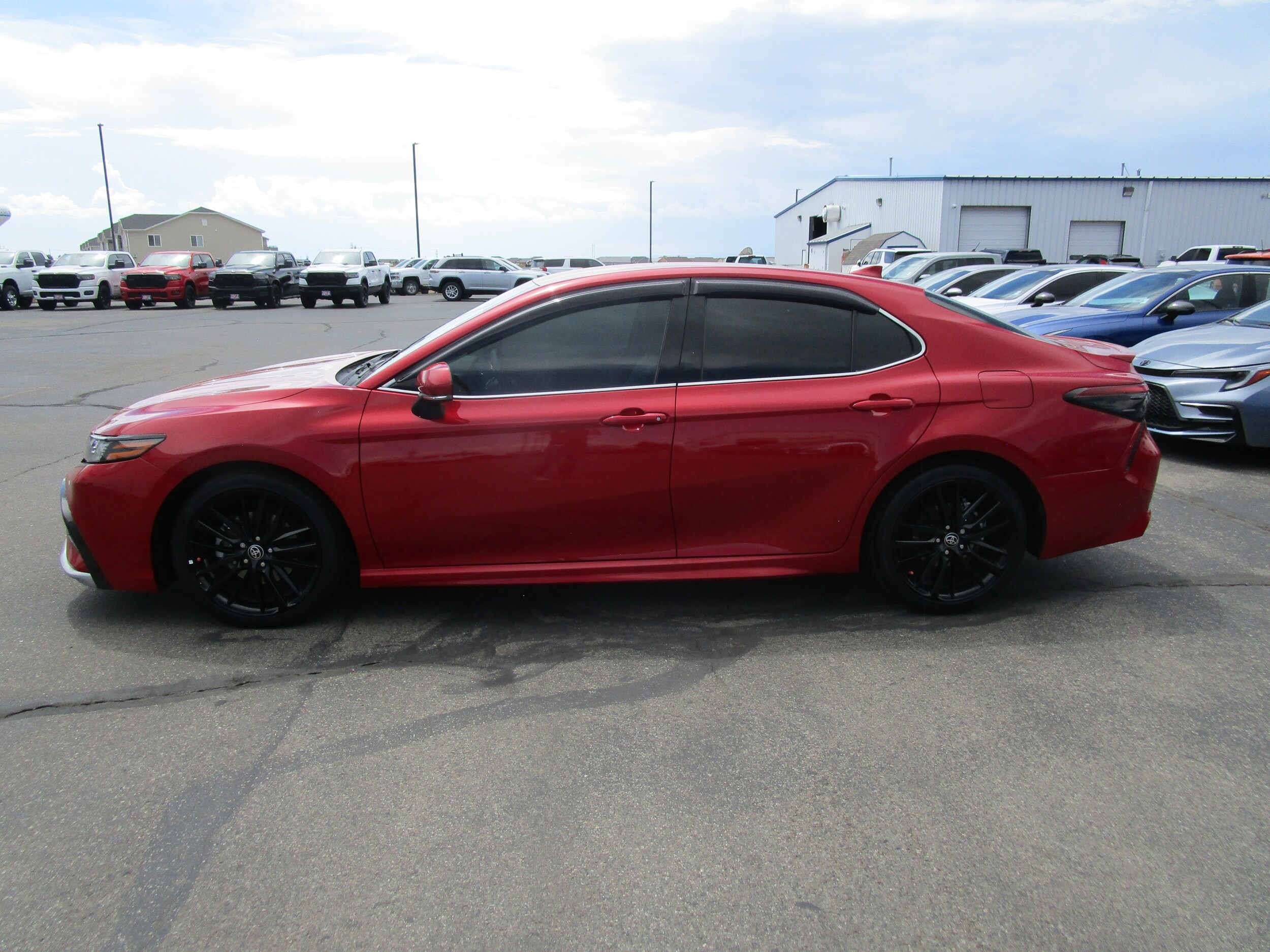 2022 Toyota Camry XSE photo 2