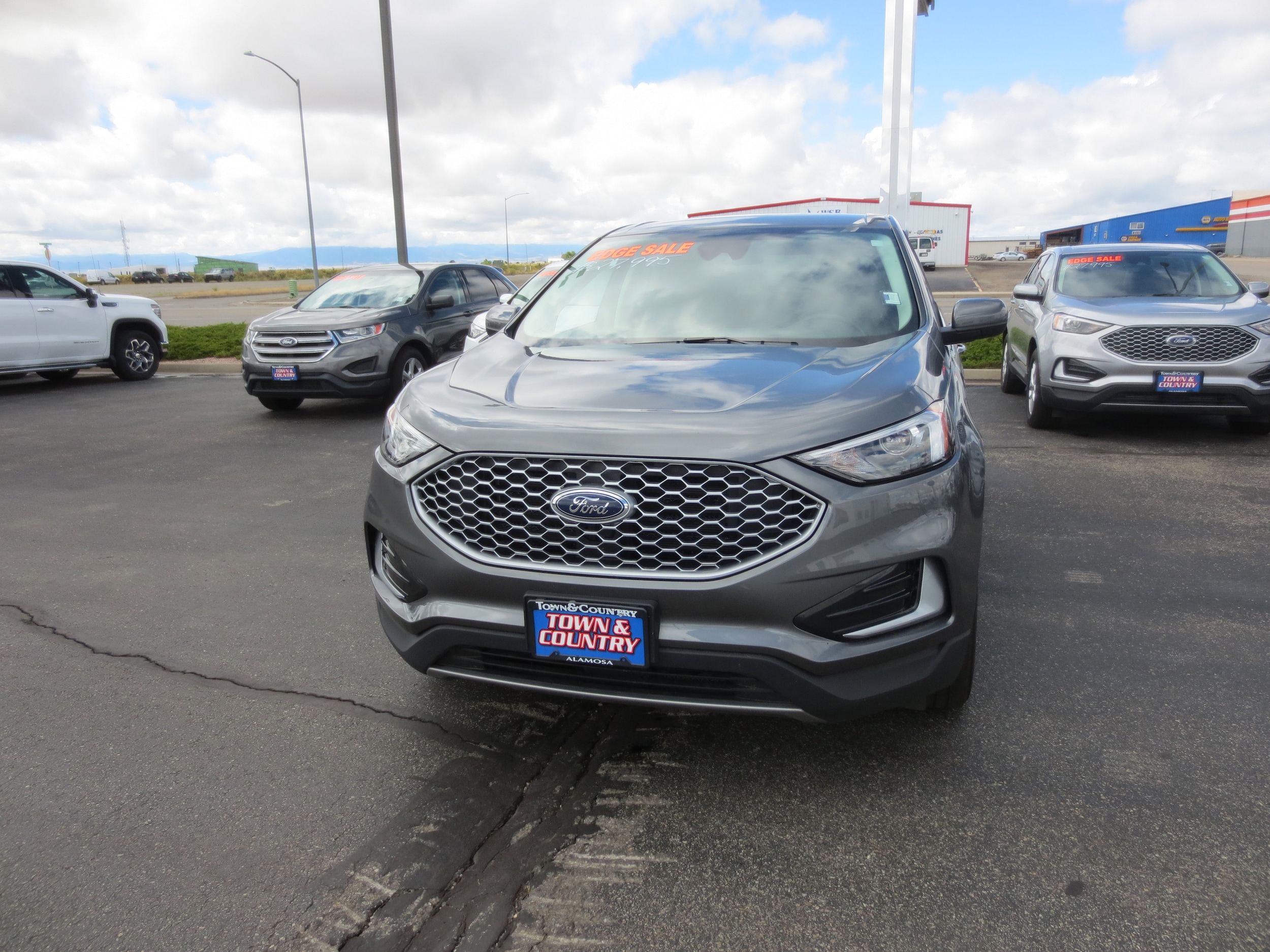 2024 Ford Edge