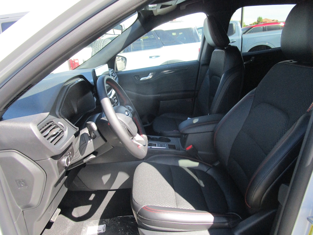 New 2025 Ford Escape ST-Line SUV