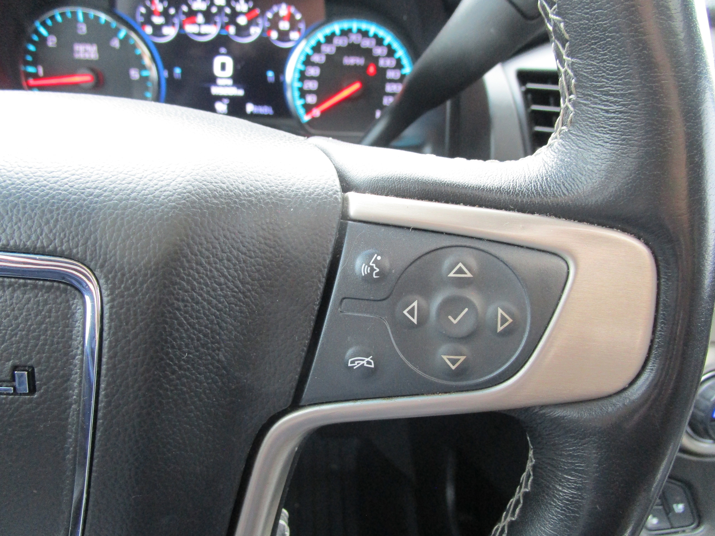 2020 GMC Yukon Denali - Photo 12
