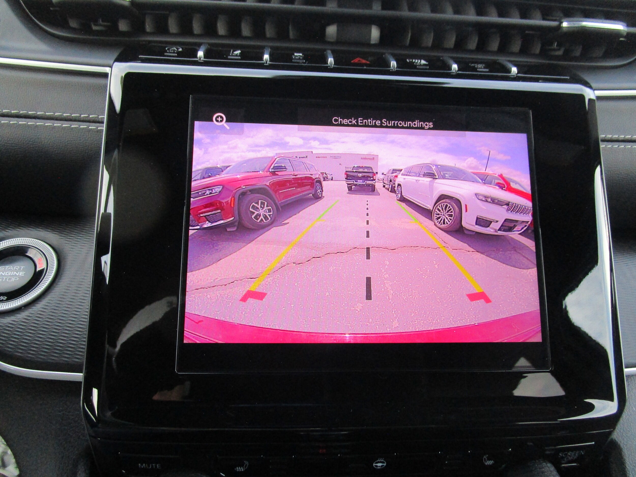 2025 Jeep Grand Cherokee Altitude - Photo 17