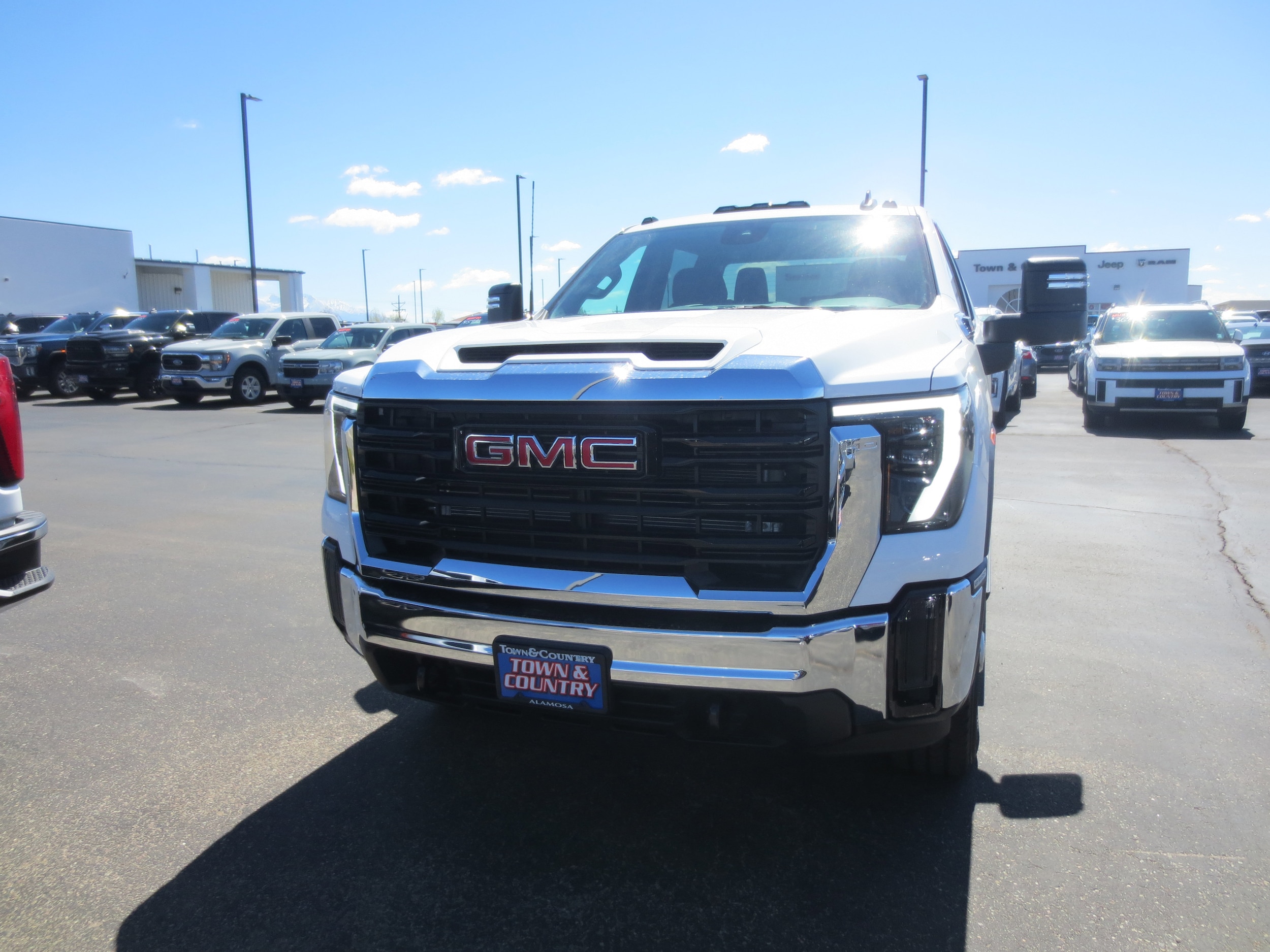 2026 GMC Sierra 4WD Crew Cab Standard Box Pro's photo