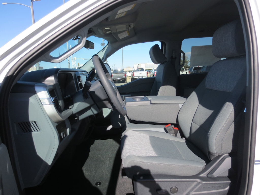 2026 Ford F-350 photo 4