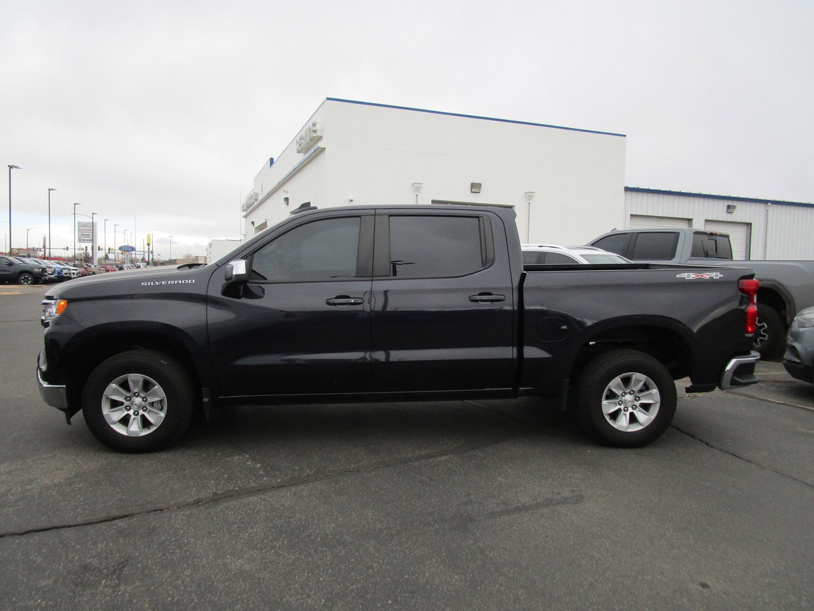 Used 2023 Chevrolet Silverado 1500 LT with VIN 3GCPDDEK1PG233637 for sale in Alamosa, CO