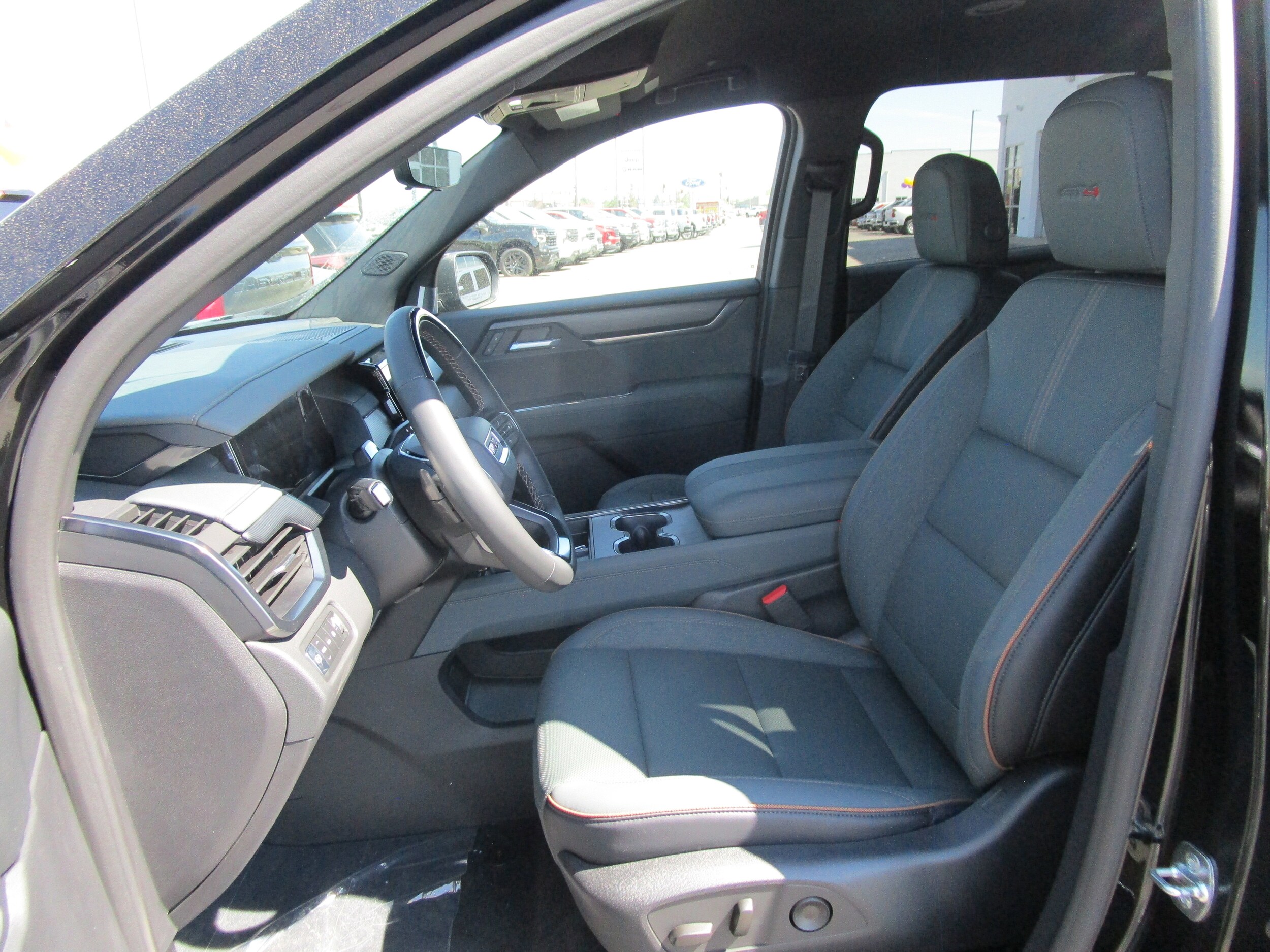 2026 Gmc Acadia AT4 photo 3