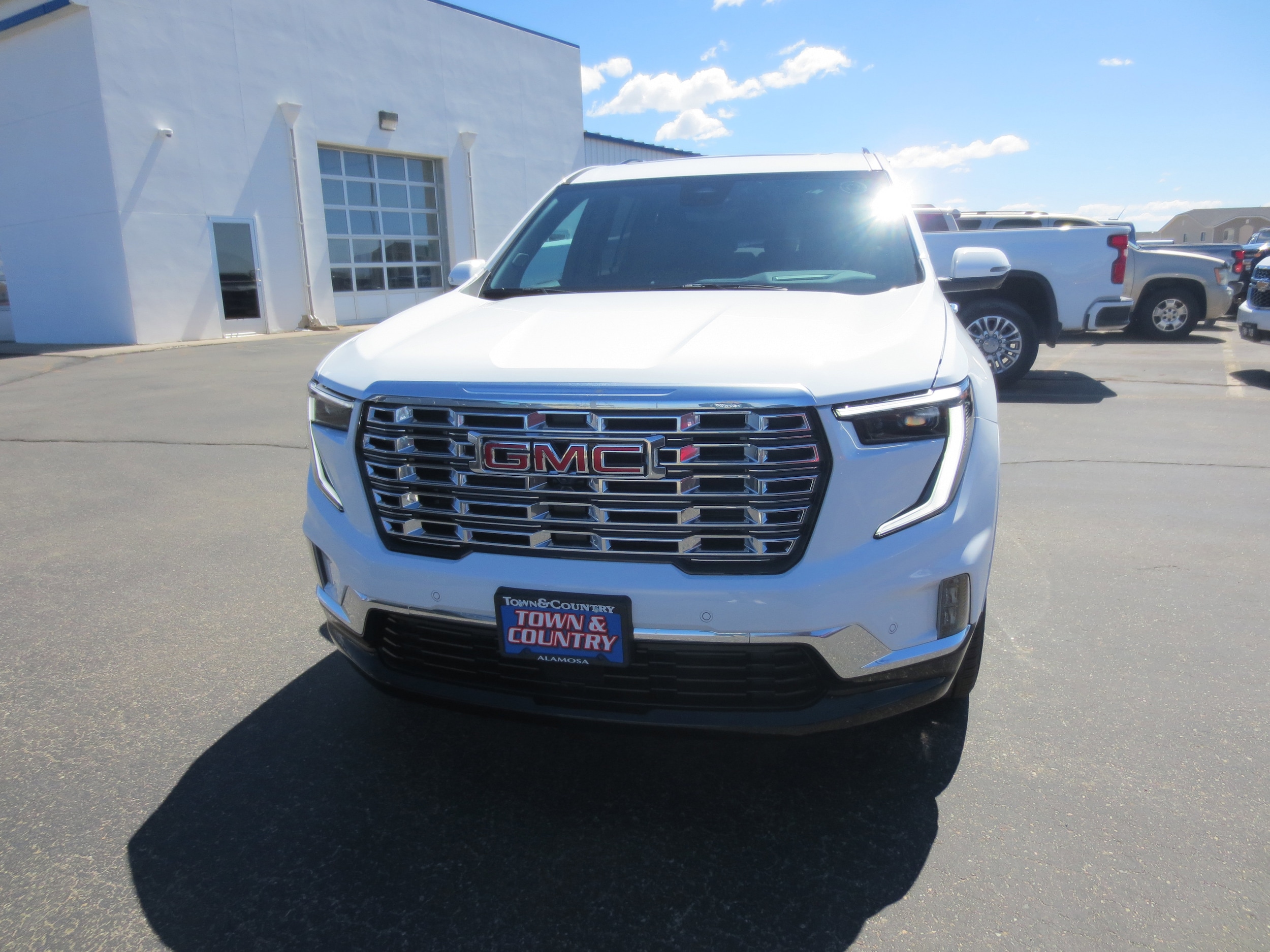 2026 GMC Acadia Denali AWD's photo