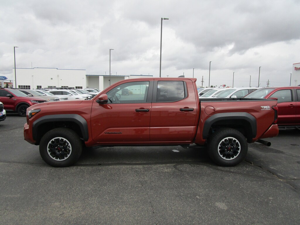 Used 2025 Toyota Tacoma 4WD SR5 SR5 Double Cab 5 Bed AT