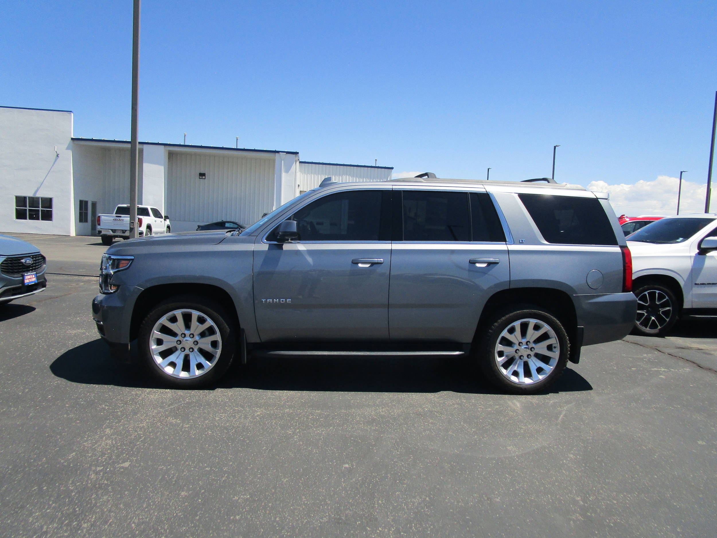 Used 2018 Chevrolet Tahoe LT with VIN 1GNSKBKC7JR213358 for sale in Alamosa, CO