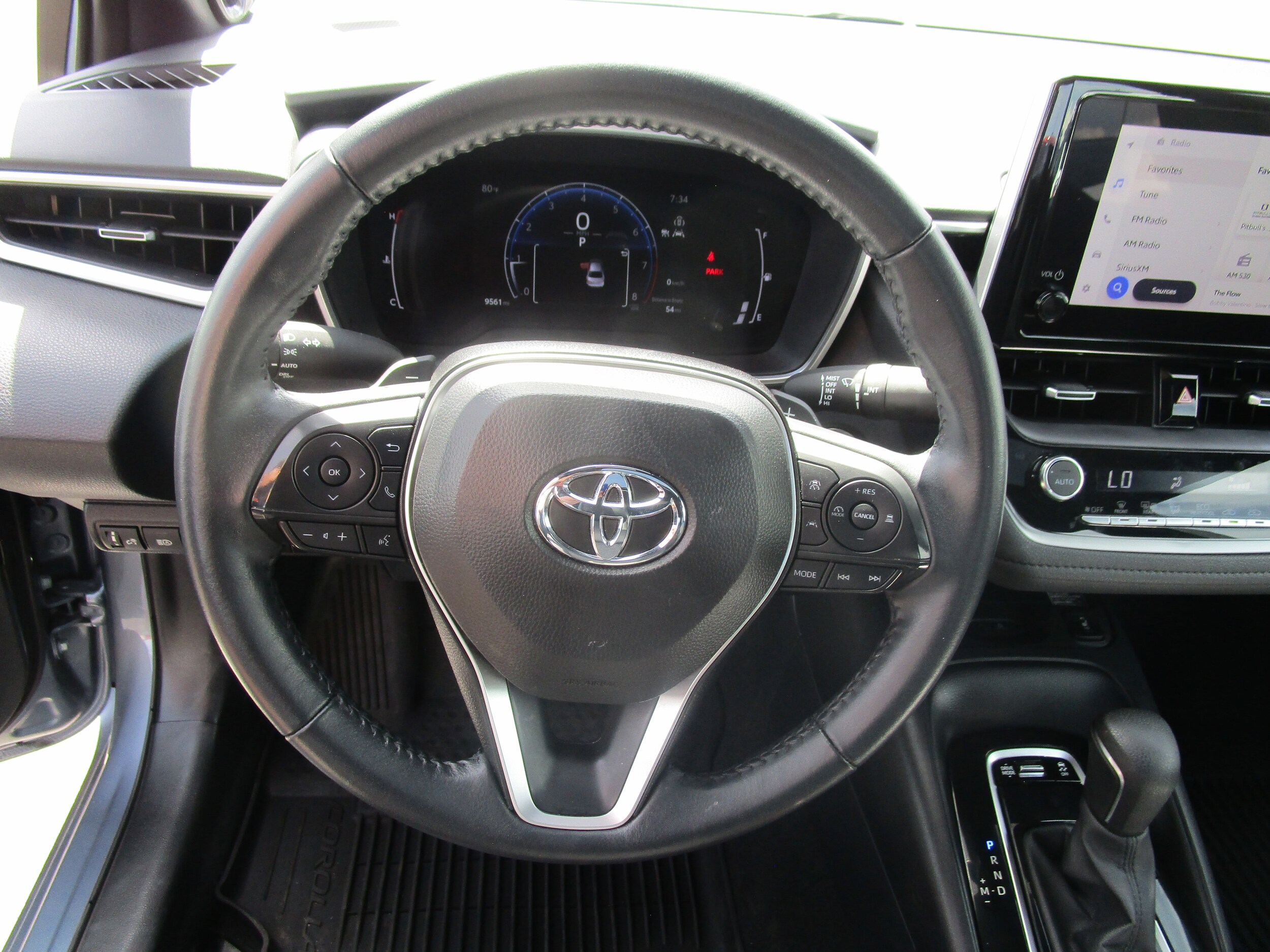2024 Toyota Corolla XSE - Photo 6