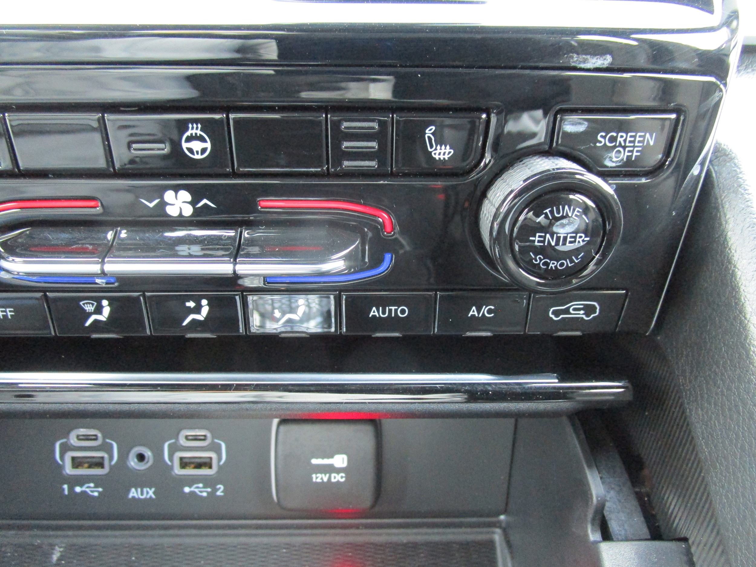 2025 Jeep Grand Cherokee Altitude - Photo 14