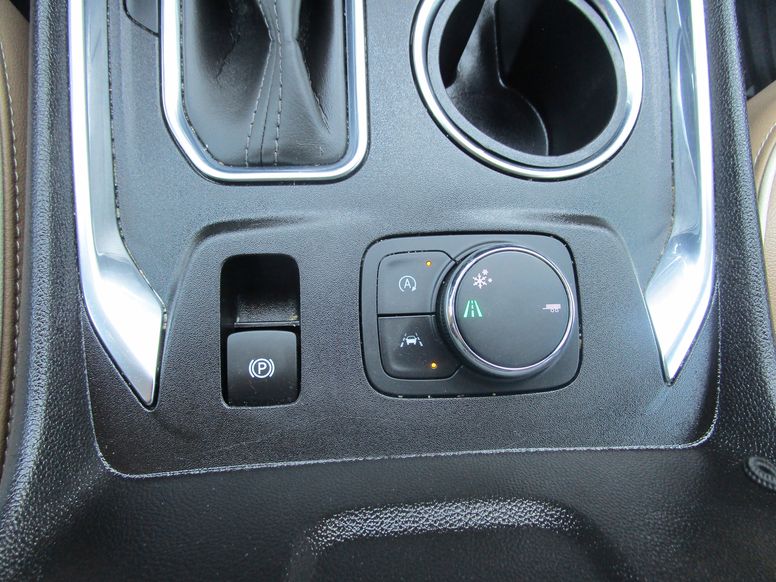 2023 Chevrolet Traverse Premier - Photo 16