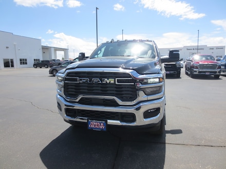2025 Ram 2500 Tradesman Truck Crew Cab