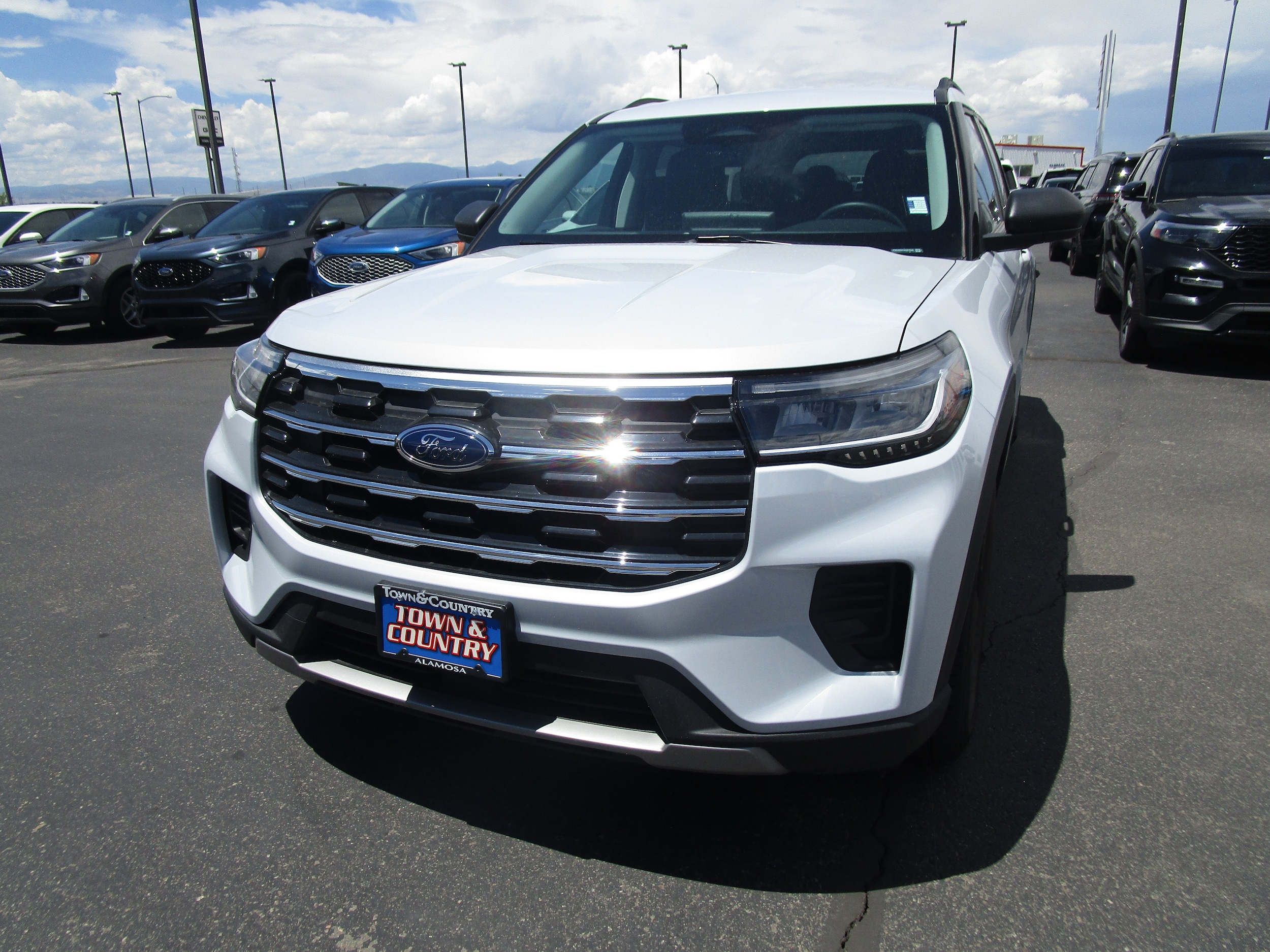 2025 Ford Explorer