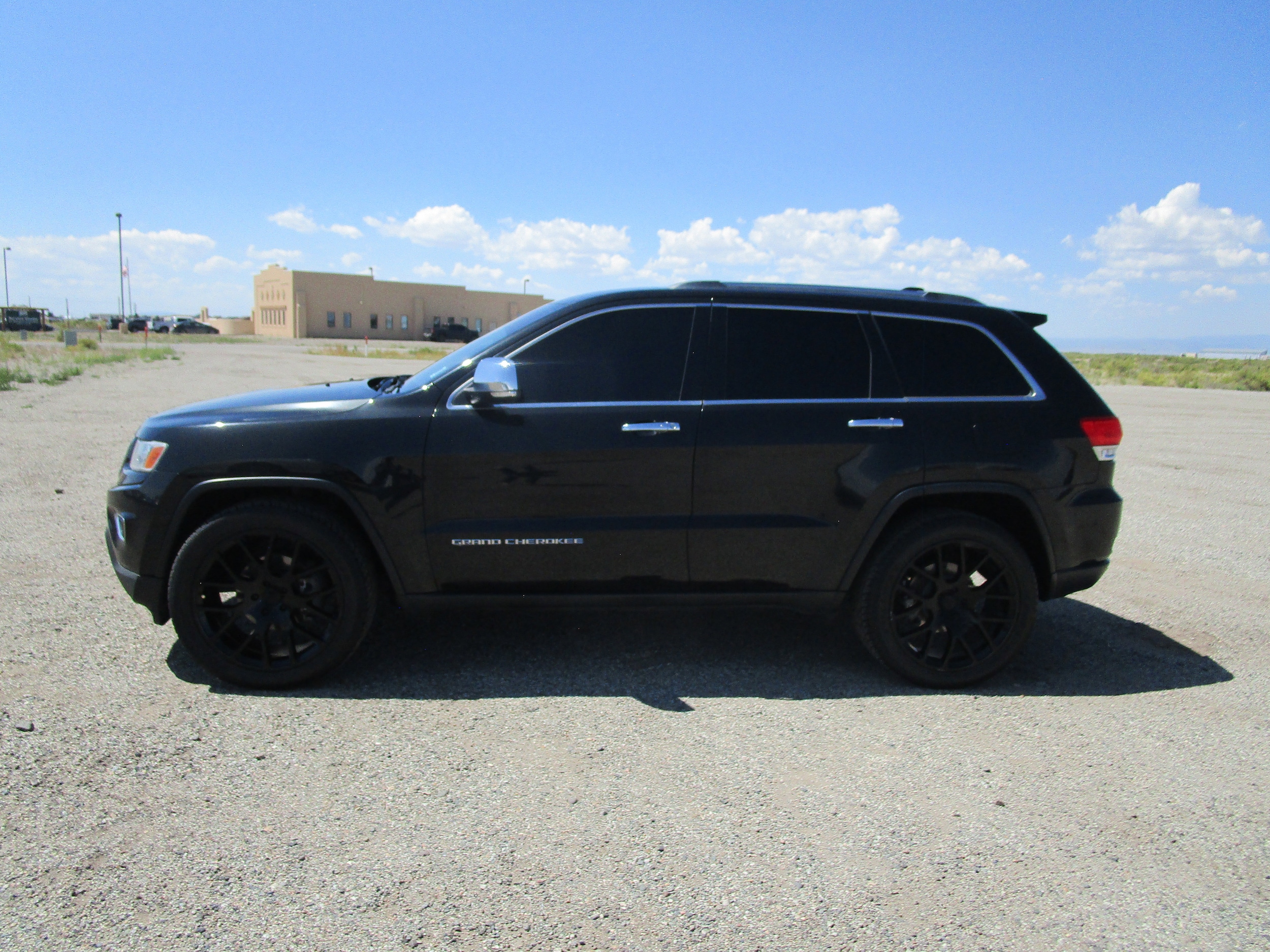 Used 2015 Jeep Grand Cherokee Limited with VIN 1C4RJFBG3FC844168 for sale in Alamosa, CO