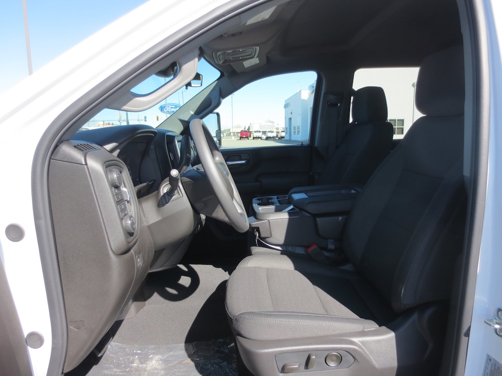 New 2026 Chevrolet Silverado 2500 HD Custom Truck Crew Cab