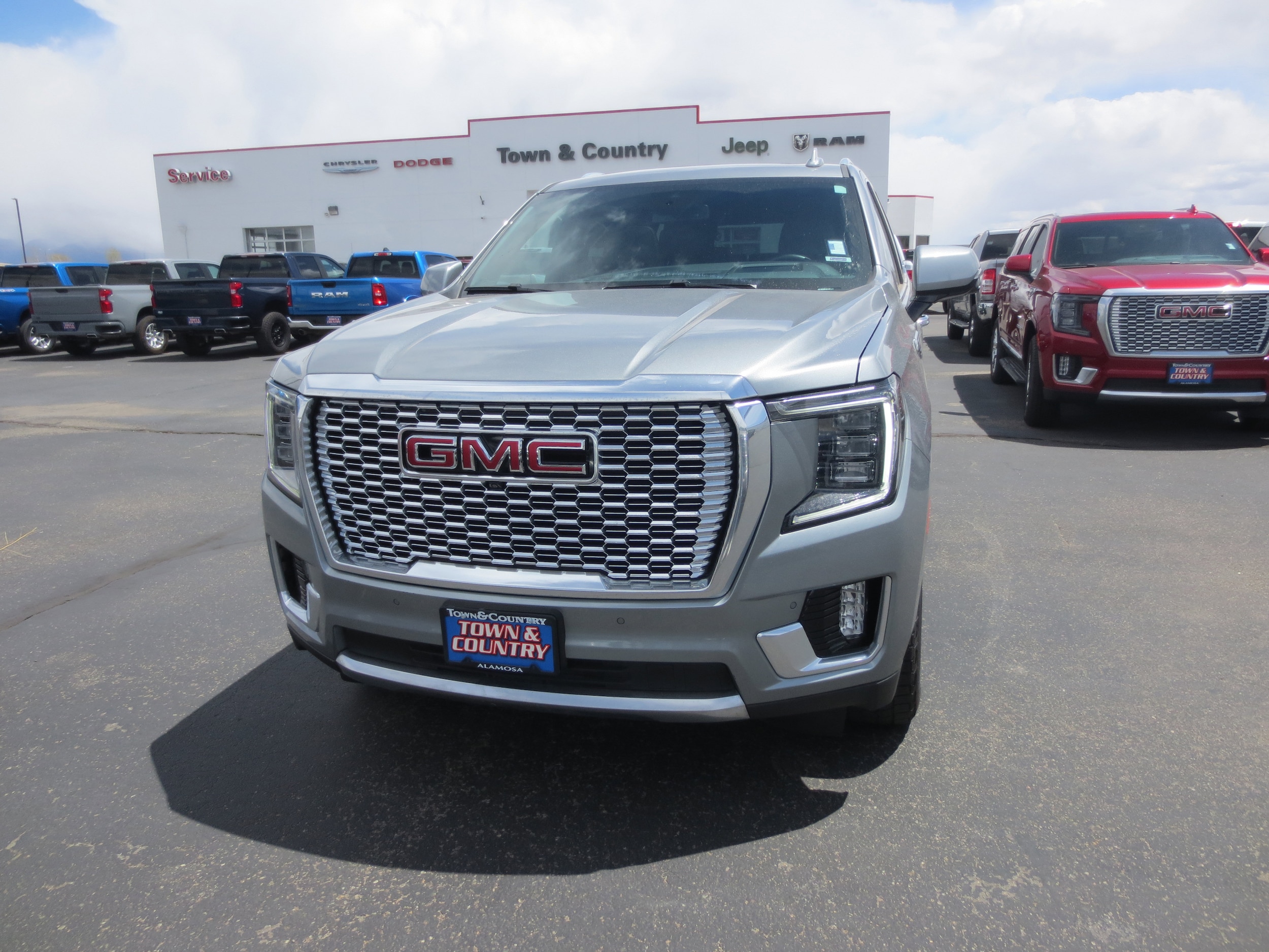 2023 GMC Yukon 4WD Denali's photo