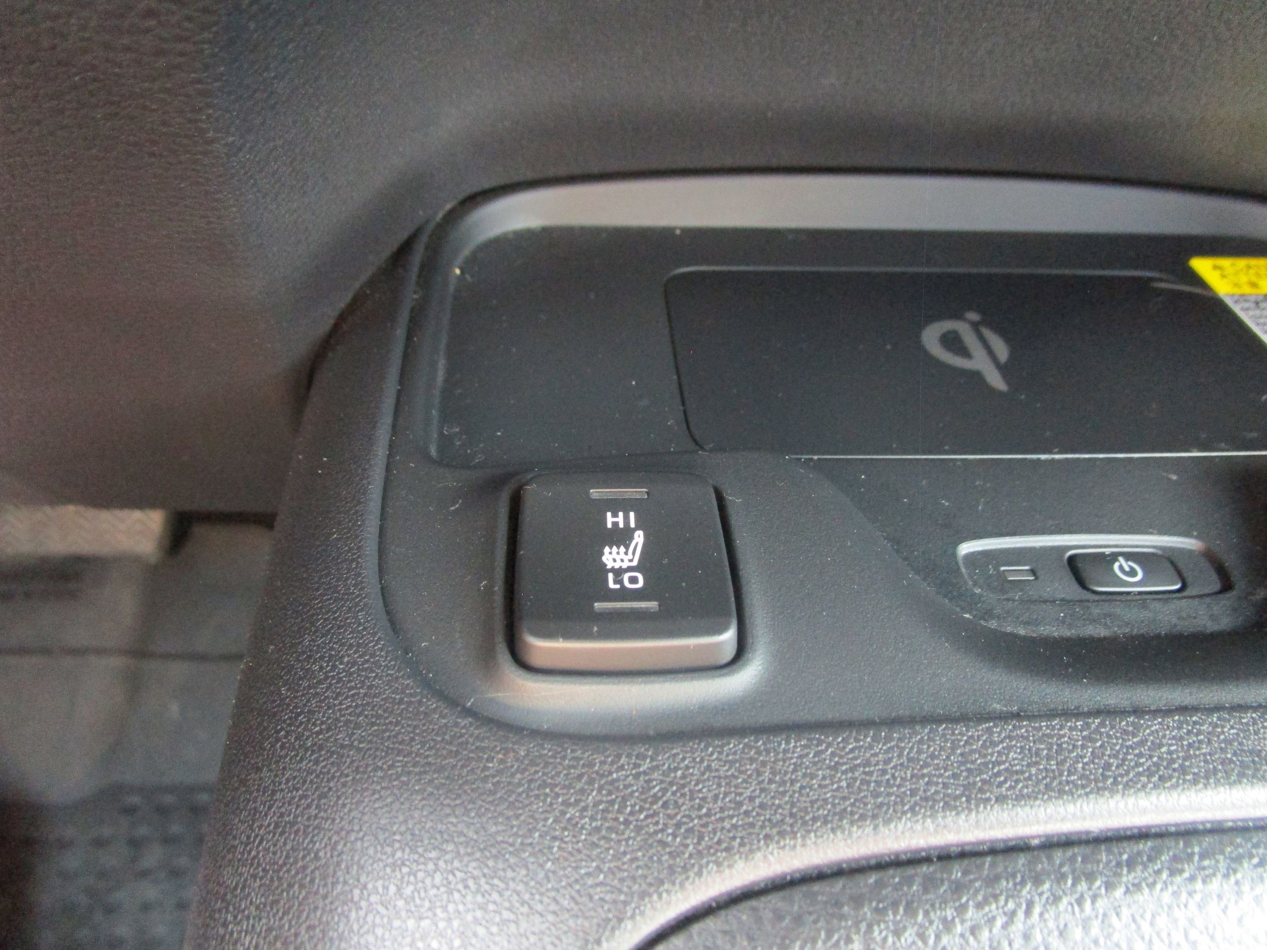 2024 Toyota Corolla XSE - Photo 13