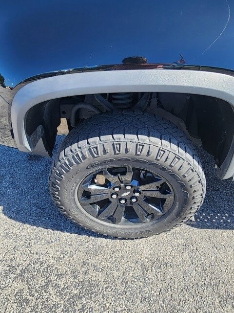 2022 Chevrolet Colorado ZR2 photo 2