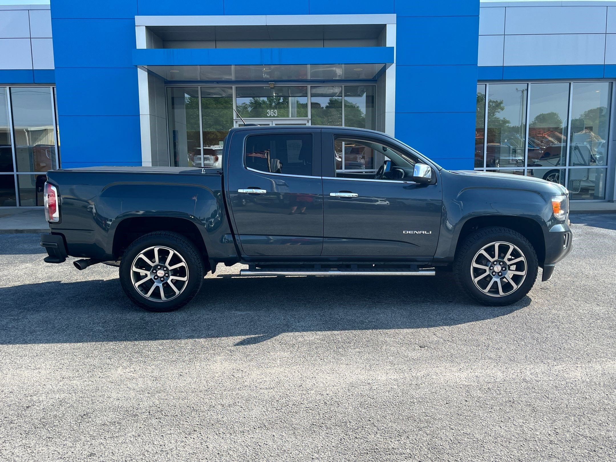 Used 2019 GMC Canyon Denali with VIN 1GTG6EEN9K1142195 for sale in Whiteville, NC