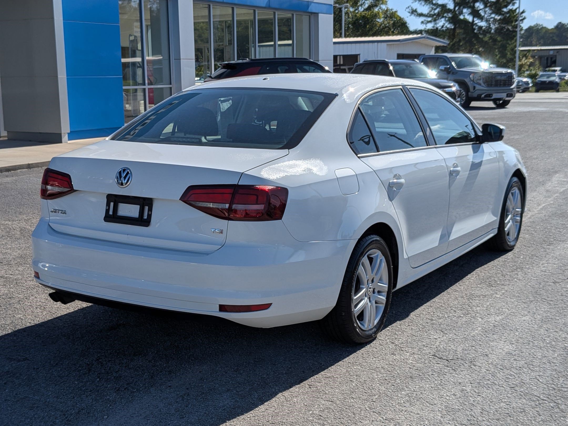 2018 Volkswagen Jetta 1.4T S photo 2