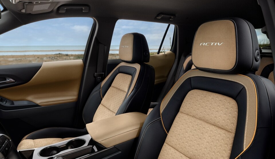 2025-Chevrolet-Equinox-Activ-SUV-I02%20(2)-960x555.jpeg