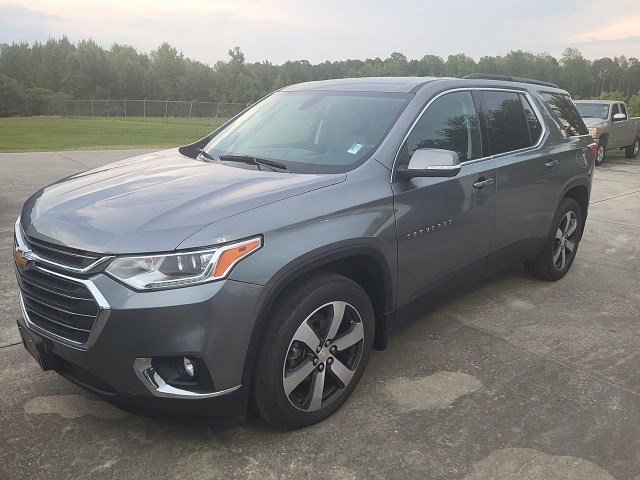 Used 2021 Chevrolet Traverse 3LT with VIN 1GNEVHKW4MJ143810 for sale in Whiteville, NC