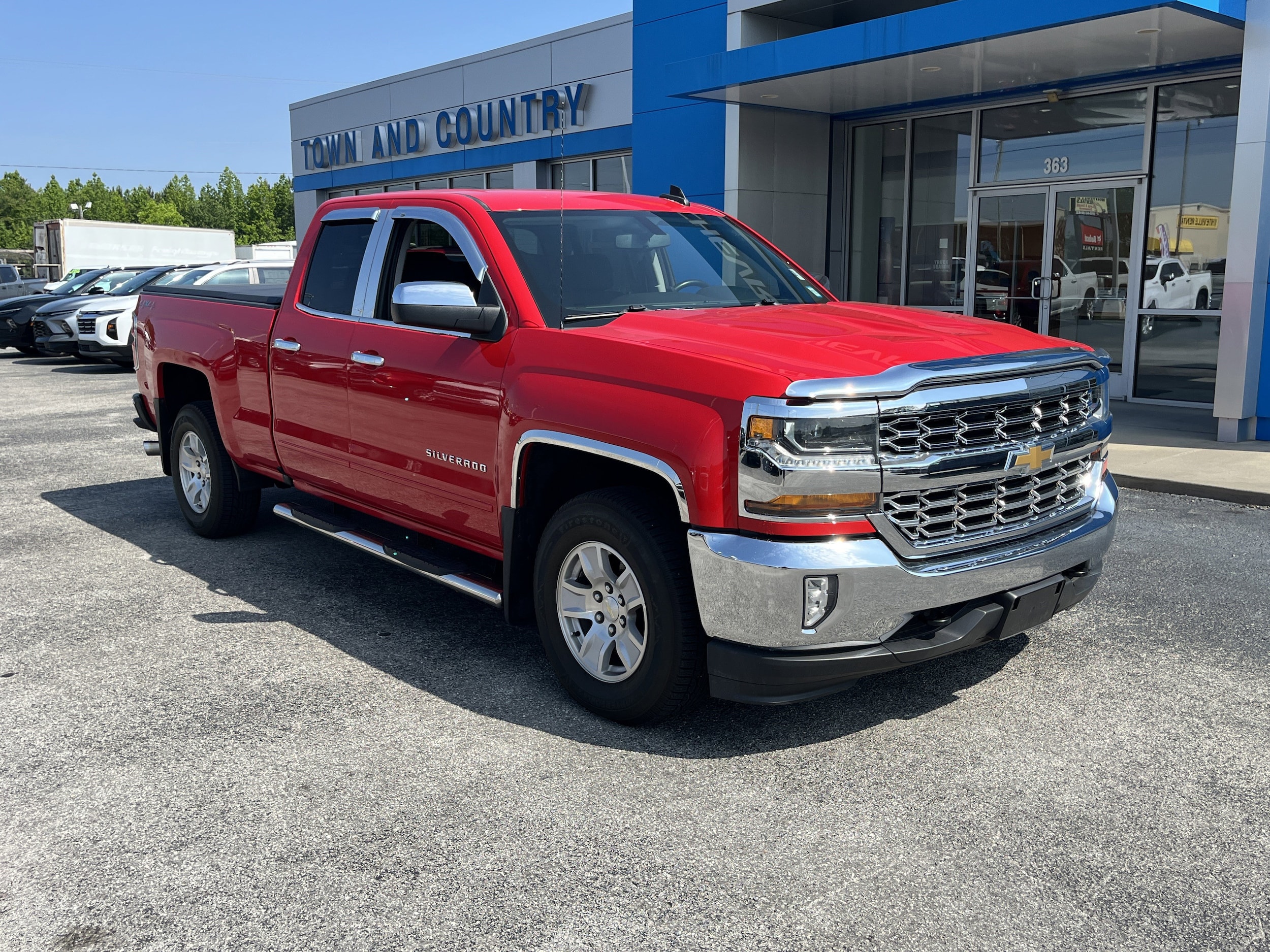 Used 2018 Chevrolet Silverado 1500 LT with VIN 1GCVKREC1JZ223703 for sale in Whiteville, NC