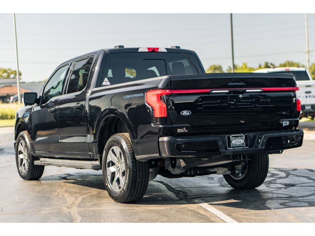 New 2025 Ford F-150 Lightning Lariat Truck SuperCrew Cab