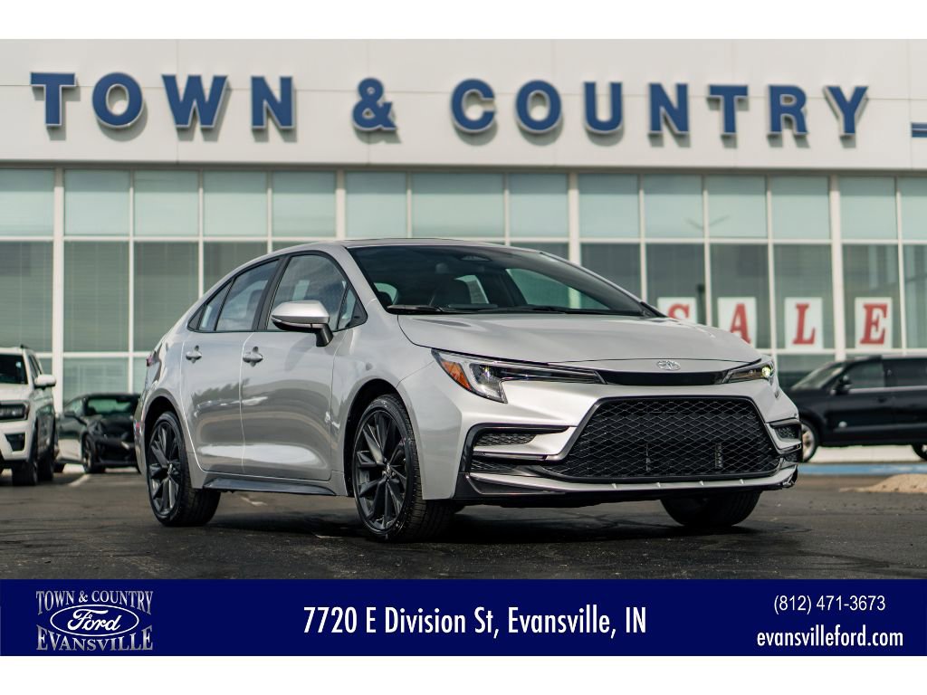 2024 Toyota Corolla SE's photo