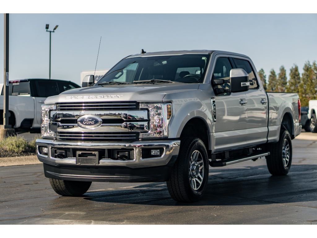 Used 2019 Ford F-250 Lariat Truck Crew Cab