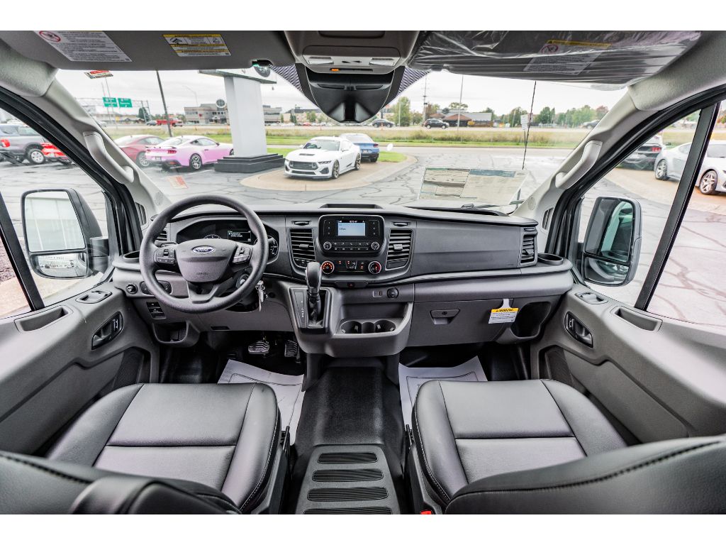 2024 Ford Transit Van Base - Photo 9
