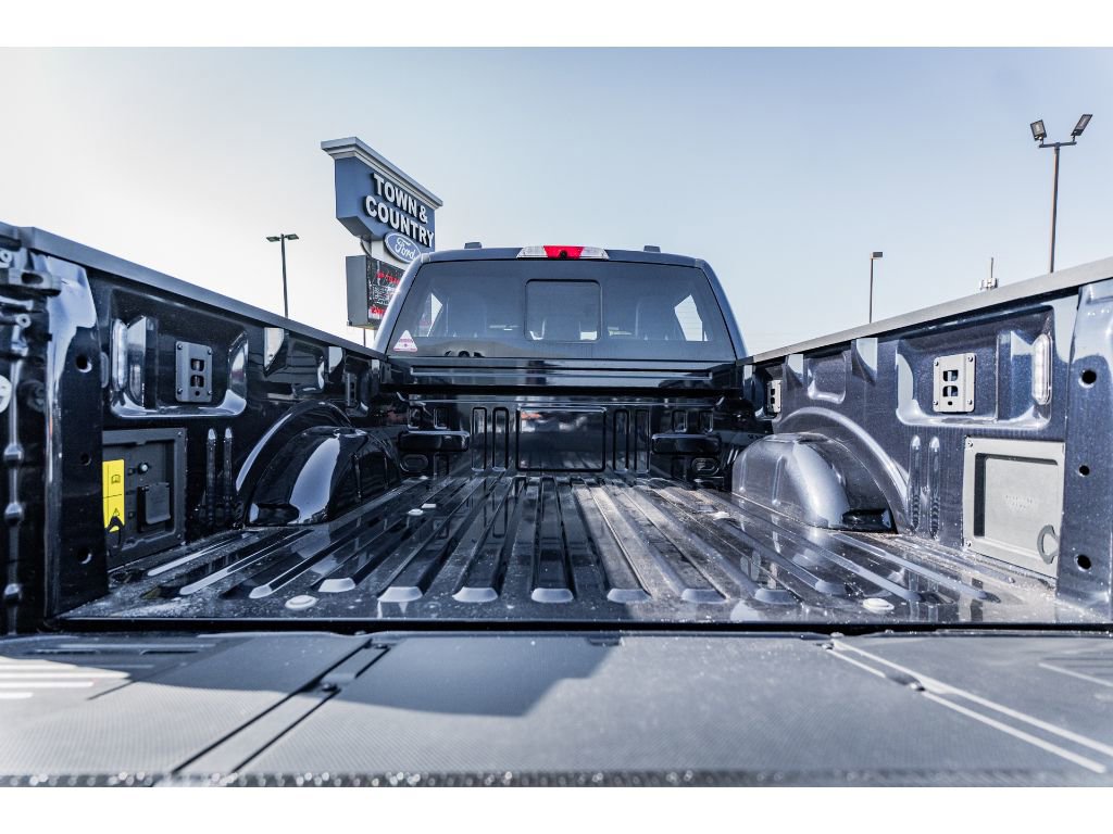 2025 Ford F-150 Lightning Lariat - Photo 30