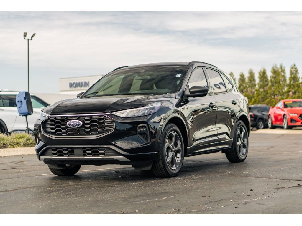 Used 2024 Ford Escape ST-Line SUV