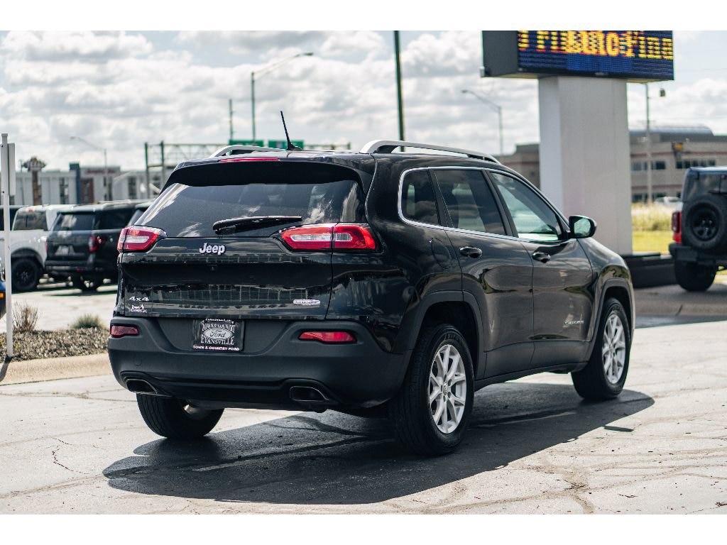 Used 2015 Jeep Cherokee Latitude 4x4 SUV